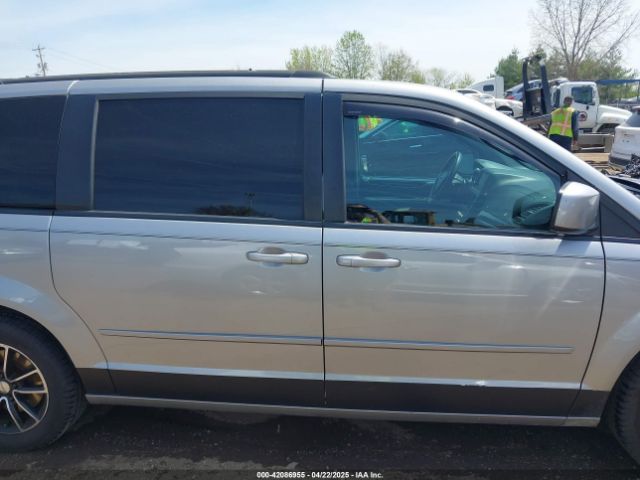 2C4RDGBG8HR819905 Dodge Grand Caravan Se Plus