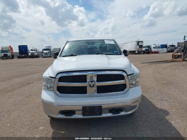 1C6RR7FG6KS590438 RAM 1500 Classic Tradesman  4x4 6'4 Box