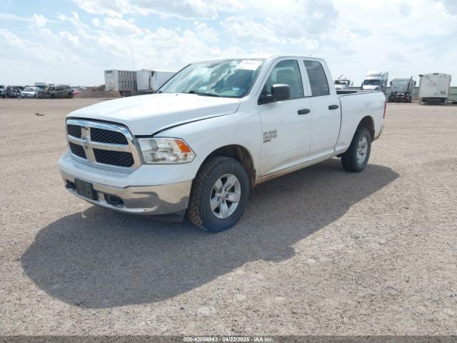 1C6RR7FG6KS590438 RAM 1500 Classic Tradesman  4x4 6'4 Box