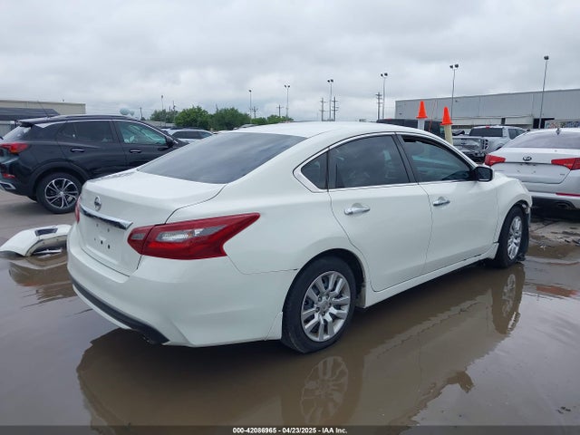 1N4AL3AP4JC264577 Nissan Altima 2.5 S