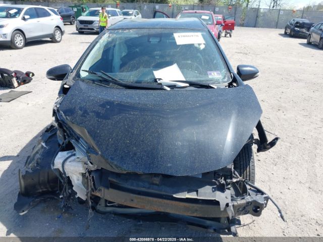 JTDKDTB39H1591876 Toyota Prius C Three