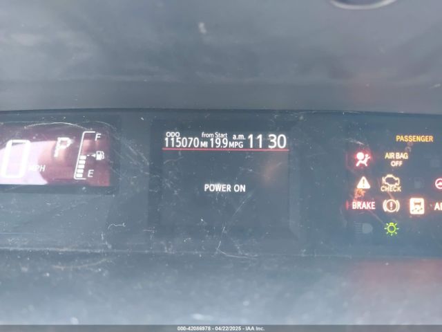JTDKDTB39H1591876 Toyota Prius C Three
