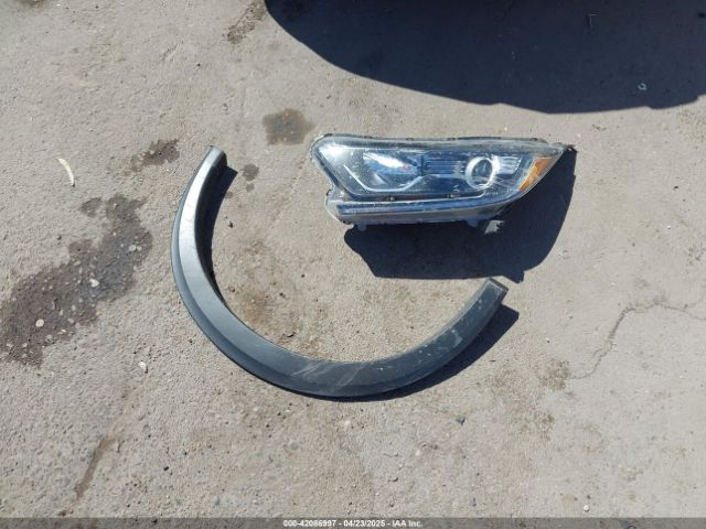 7FARW1H53NE000678 Honda Cr-v 2wd Ex