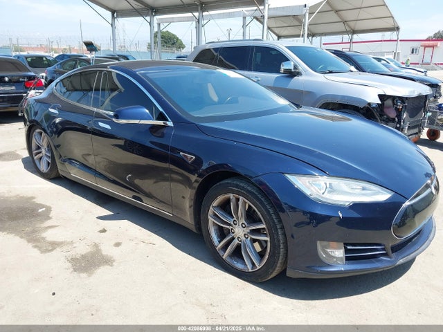 2013 TESLA MODEL S 5YJSA1DN1DFP05317 Photo 0