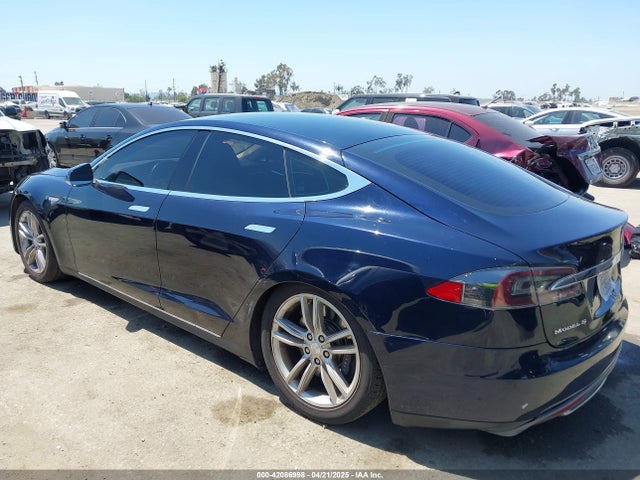 2013 TESLA MODEL S 5YJSA1DN1DFP05317 Photo 2