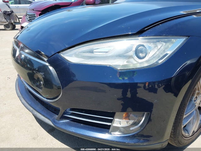2013 TESLA MODEL S 5YJSA1DN1DFP05317 Photo 5