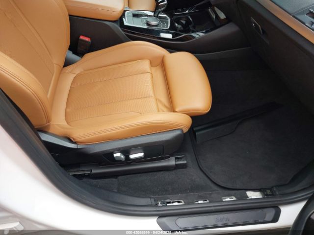 5UX43DP08N9J66905 BMW X3 Sdrive30i
