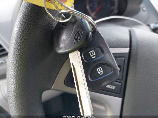KMHCT4AE4HU276946 Hyundai Accent Value Edition