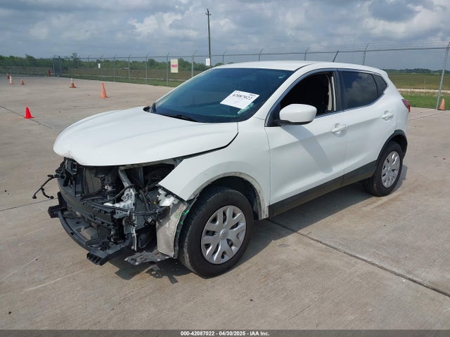 JN1BJ1CP4KW239090 Nissan 2019