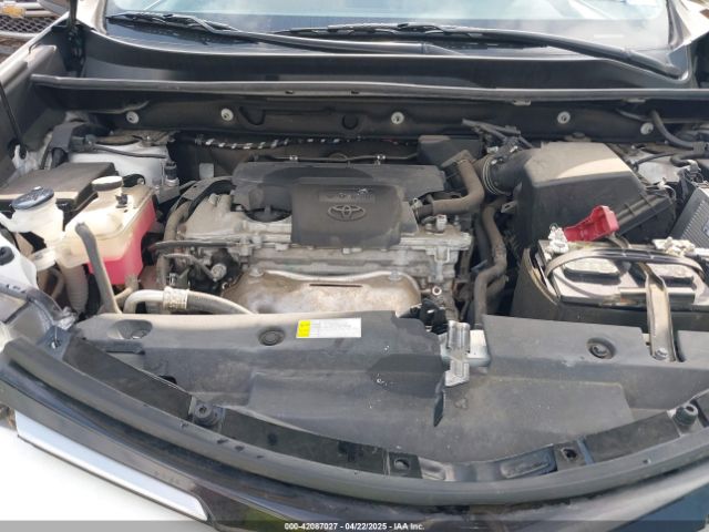 2T3WFREV2JW501356 Toyota Rav4 Xle