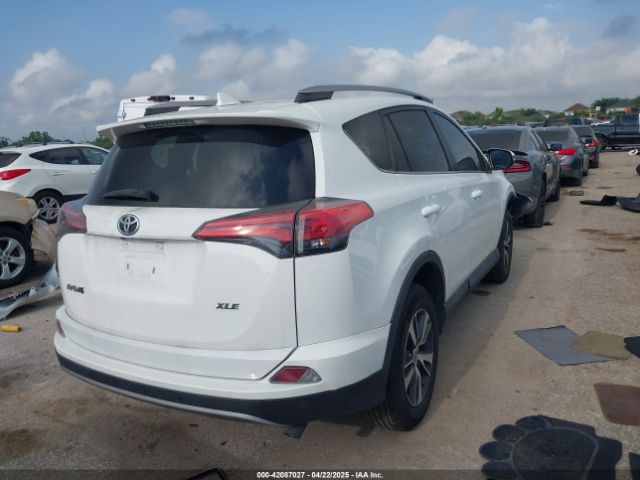 2T3WFREV2JW501356 Toyota Rav4 Xle