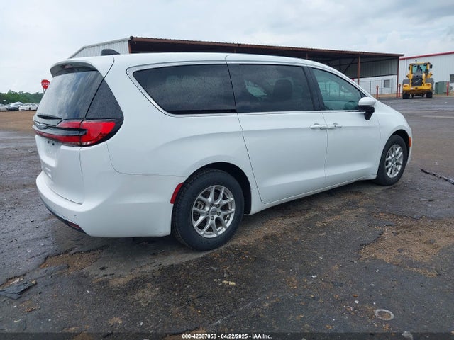 Chrysler Pacifica Touring L 2023 2C4RC1BG6PR591319 Image 4