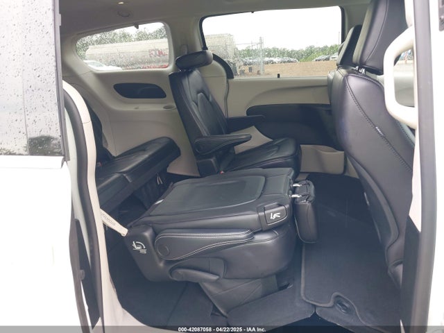 Chrysler Pacifica Touring L 2023 2C4RC1BG6PR591319 Image 8