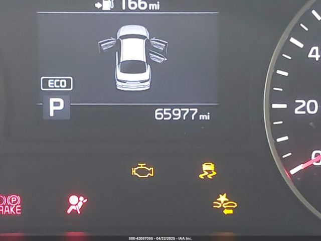 5XXGT4L38LG410597 KIA Optima S