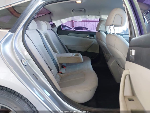 5NPE24AF6HH527968 Hyundai 2017