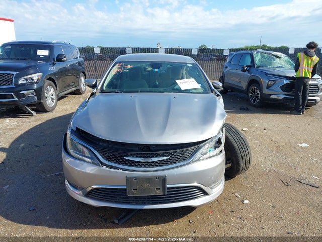 1C3CCCAB6GN105861 Chrysler 200 Limited