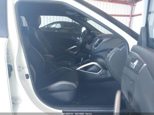 KMHTC6AE6HU310610 Hyundai Veloster Turbo