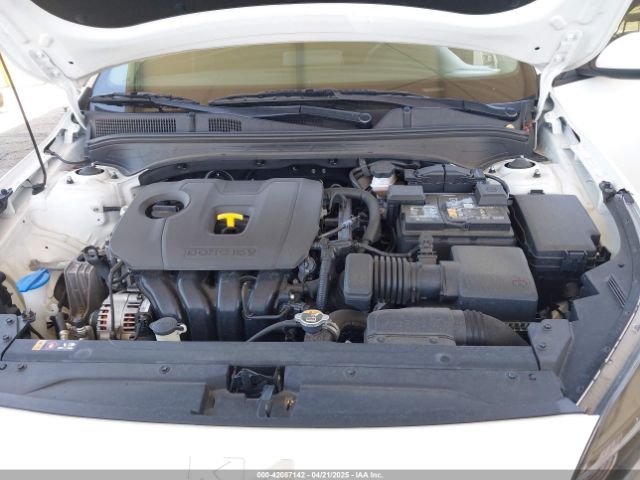 3KPF24AD1PE559880 KIA Forte Lxs