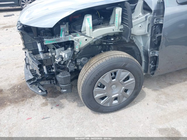 3N8AP6BA9SL371080 Nissan Kicks S Fwd