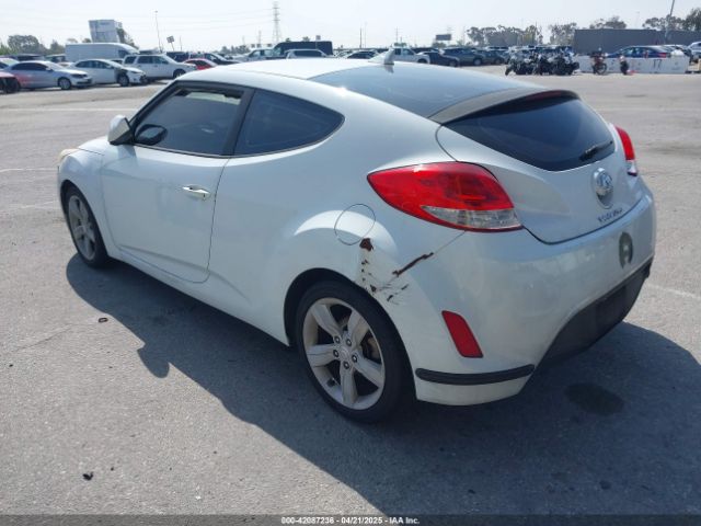 KMHTC6AD8EU209409 Hyundai Veloster Base W/gray