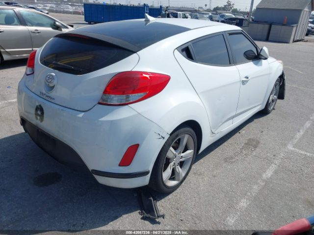 KMHTC6AD8EU209409 Hyundai Veloster Base W/gray