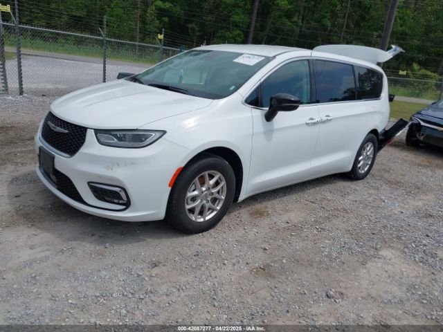 2024 CHRYSLER PACIFICA 2C4RC1BGXRR179925 Photo 1
