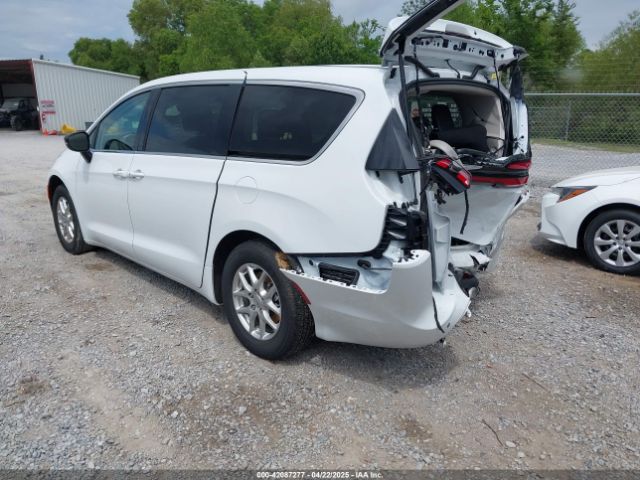 2024 CHRYSLER PACIFICA 2C4RC1BGXRR179925 Photo 2