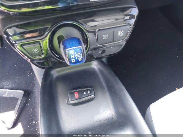 JTDKBRFU7G3024287 Toyota Prius Two