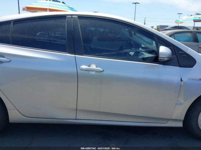 JTDKBRFU7G3024287 Toyota Prius Two