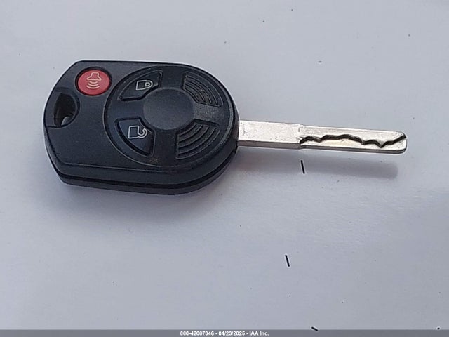 1FMCU9GX6GUB25849 Ford ESCAPE SE