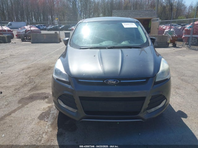 1FMCU9GX6GUB25849 Ford ESCAPE SE