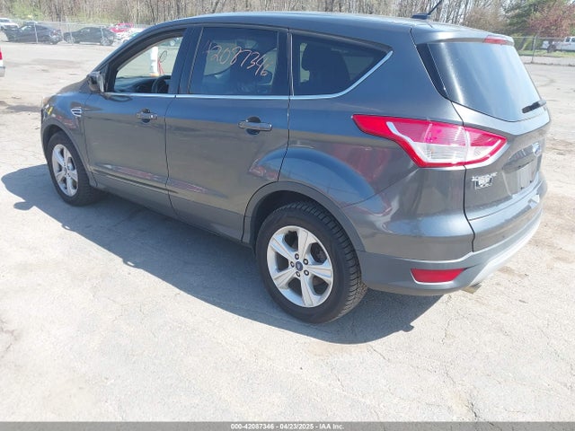 1FMCU9GX6GUB25849 Ford ESCAPE SE