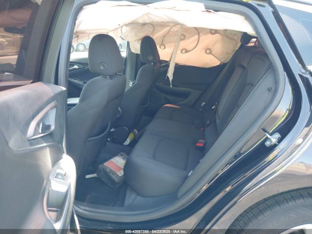 1G1ZD5ST8KF157316 Chevrolet MALIBU LT