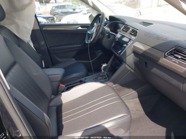 3VV3B7AX7RM029891 Volkswagen Tiguan 2.0t Se/2.0t Wolfsburg Edition