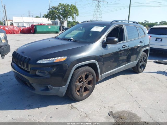 1C4PJMCB3GW197446 Jeep Cherokee Altitude