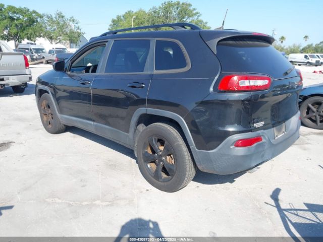 1C4PJMCB3GW197446 Jeep Cherokee Altitude