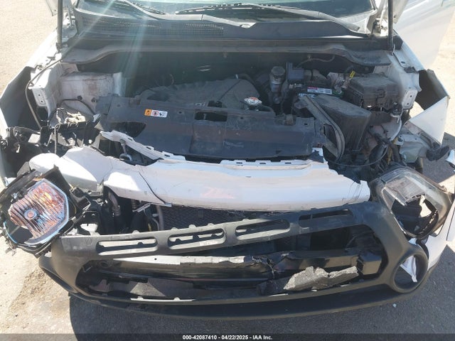 KIA Soul 2016 KNDJN2A26G7357170 Image 10