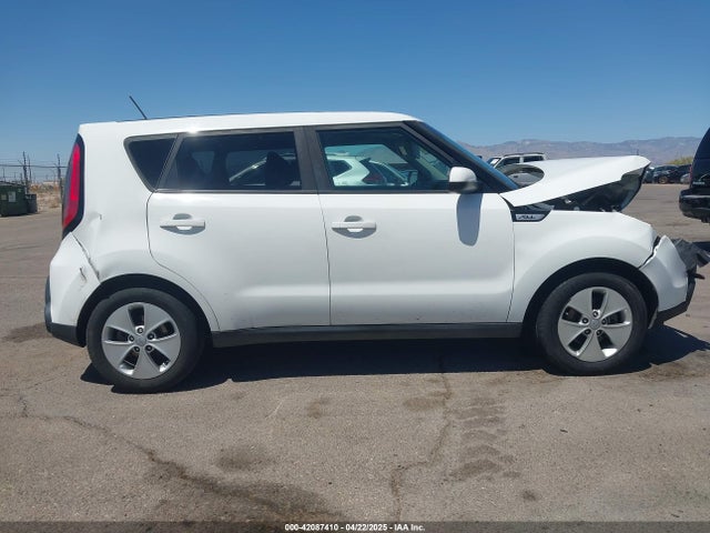 KIA Soul 2016 KNDJN2A26G7357170 Image 13