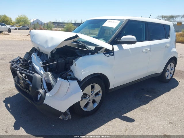 KIA Soul 2016 KNDJN2A26G7357170 Image 2