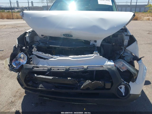 KIA Soul 2016 KNDJN2A26G7357170 Image 6