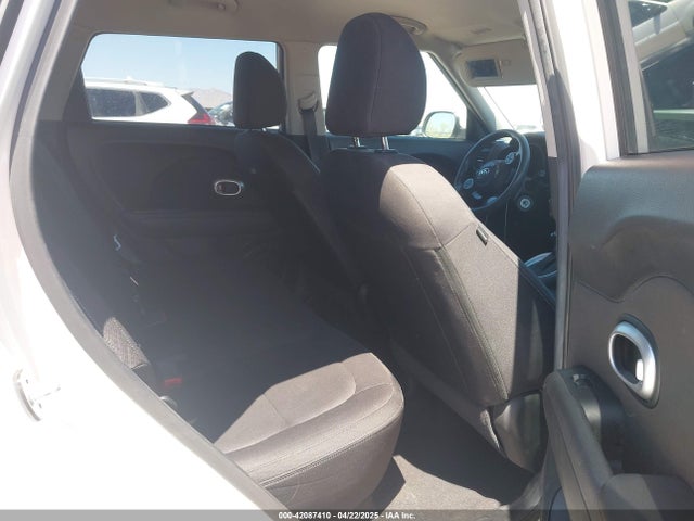 KIA Soul 2016 KNDJN2A26G7357170 Image 8