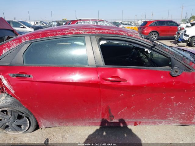 KMHLM4AG7MU093212 Hyundai ELANTRA SEL