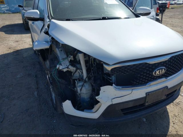 5XYPGDA56HG191084 KIA Sorento 3.3l Lx