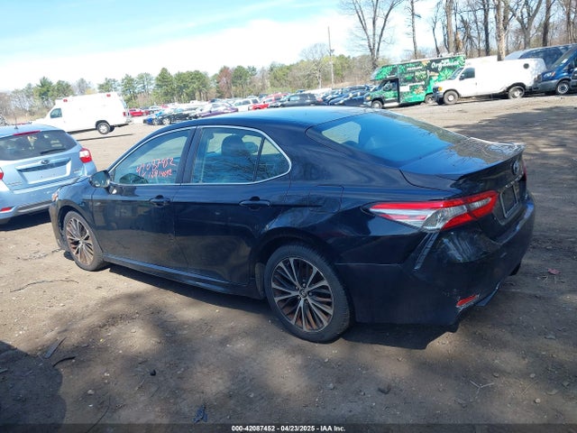 4T1B11HK9JU115557 Toyota CAMRY SE