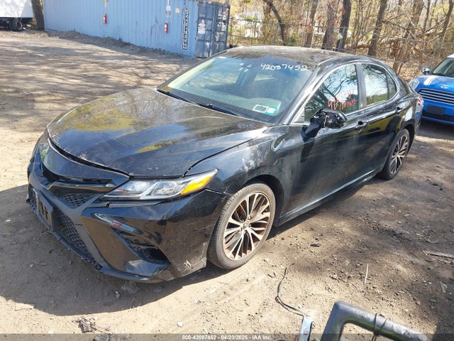 4T1B11HK9JU115557 Toyota CAMRY SE