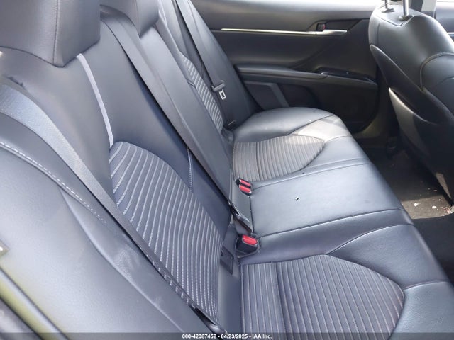 4T1B11HK9JU115557 Toyota CAMRY SE