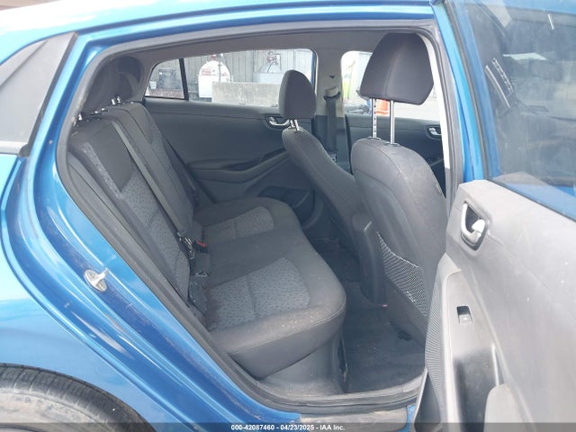 KMHC65LC9JU065210 Hyundai Ioniq Hybrid Blue