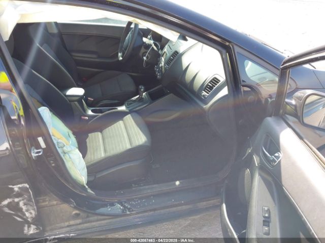 KNAFK5A8XG5572547 KIA FORTE LX
