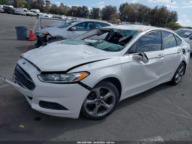 3FA6P0HD2ER158088 Ford FUSION SE