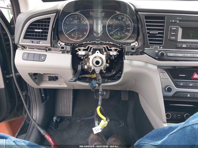 5NPD74LF8JH317839 Hyundai mpi nu